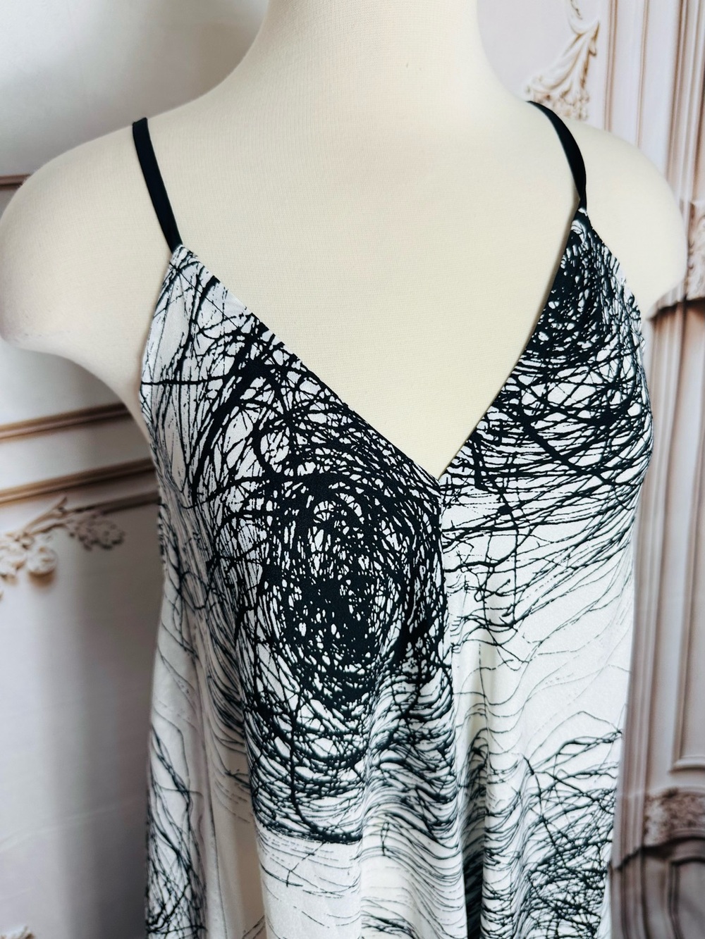 lovestitch Black and White Asymmetrical Handkerchief-Hem Sundress - Picture 4 of 16